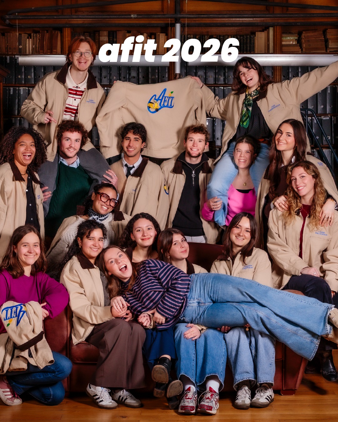 Association des Futurs Ingénieurs Textiles 2026 de l'ENSAIT photographié dans la bibliothèque