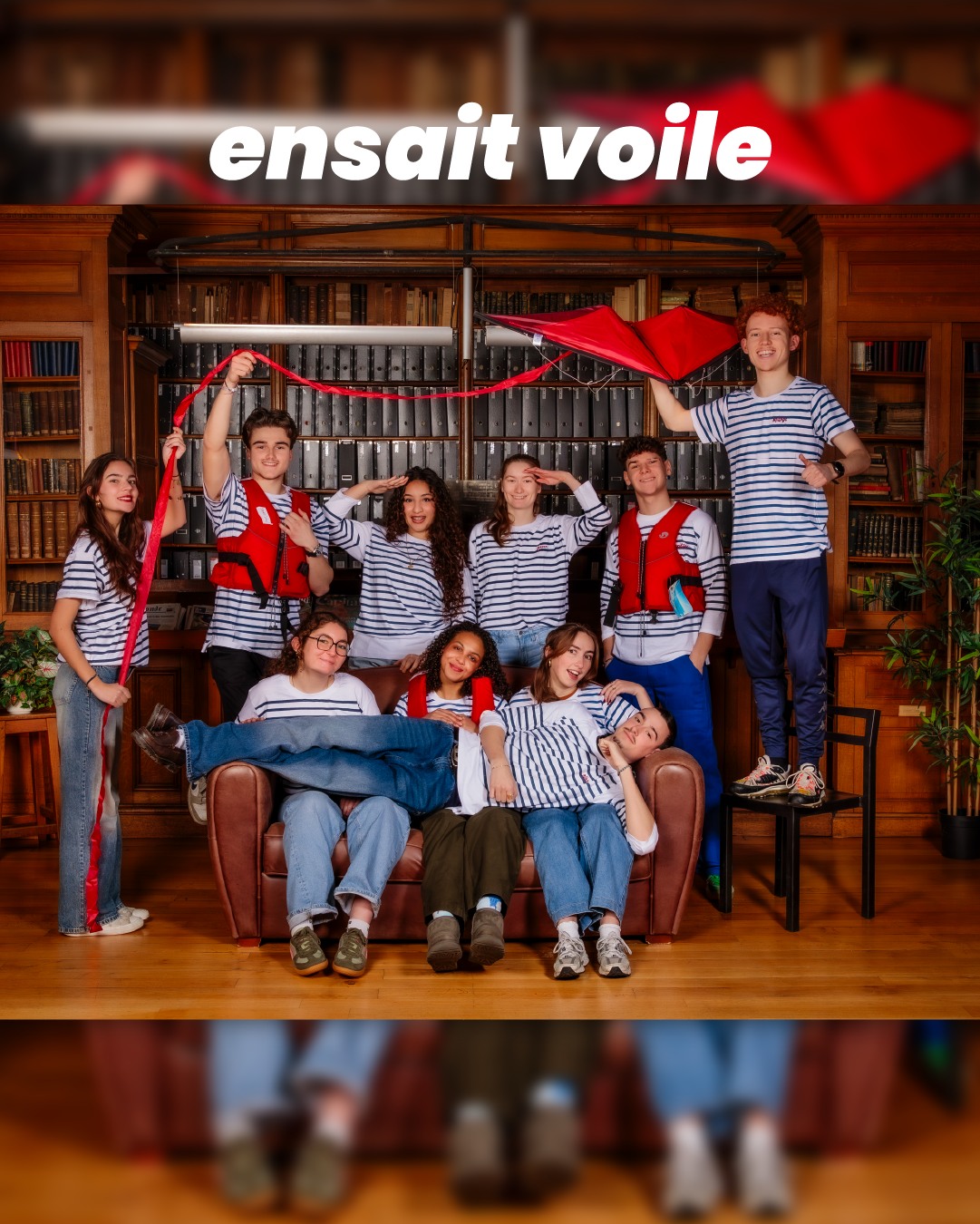 Association étudiante Ensait Voile de l’ENSAIT photographié dans la bibliothèque